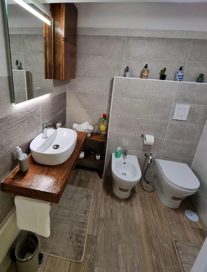 Casa Comoda E Centrale In Quartiere Storico Di Napoli מראה חיצוני תמונה