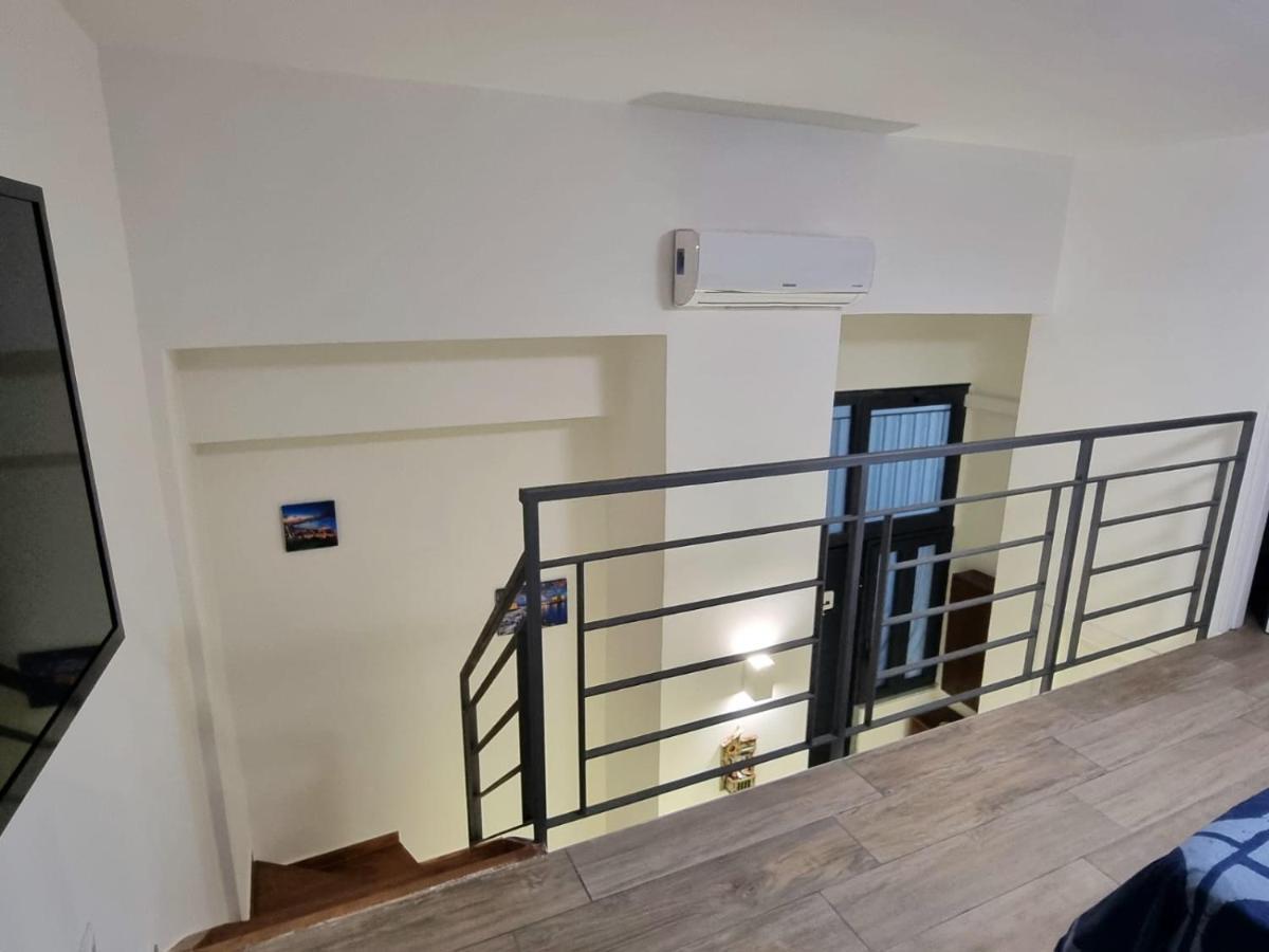 Casa Comoda E Centrale In Quartiere Storico Di Napoli מראה חיצוני תמונה